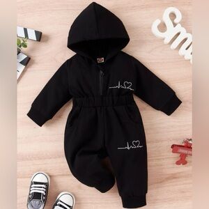 Baby heart print slant pockets hooded jumpsuit